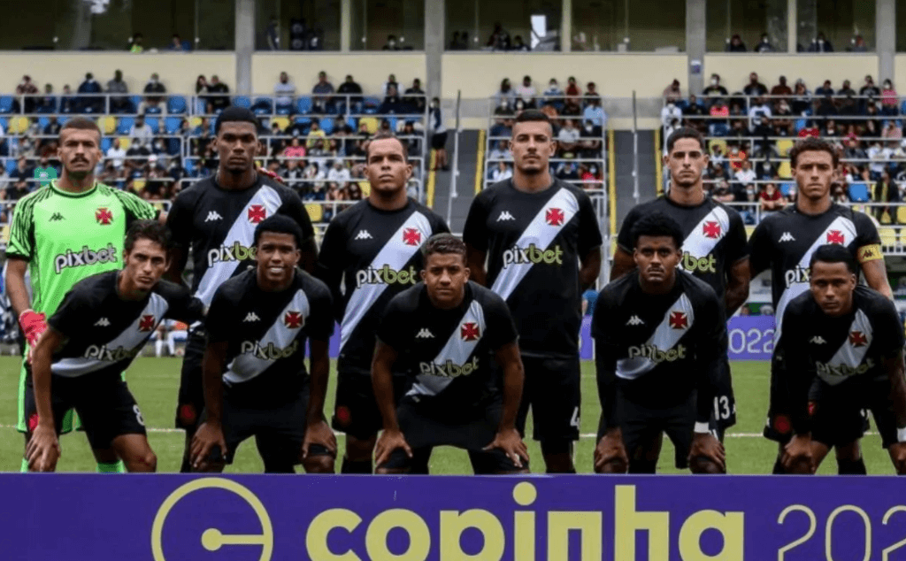 Vasco vence o Joinville por 4 x 0 e avança na Copinha