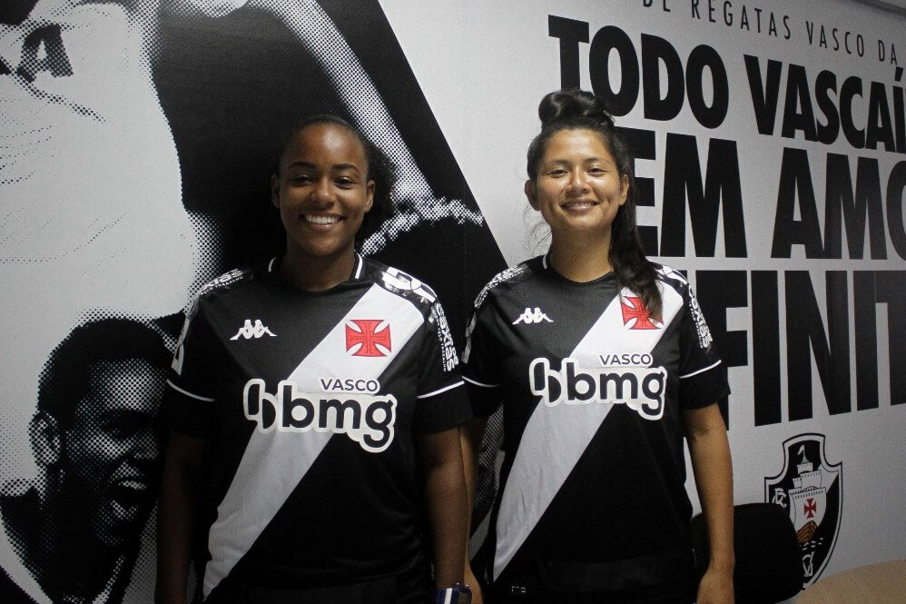 Futebol Feminino Vasco Assina Contrato Profissional Jogadoras Pela