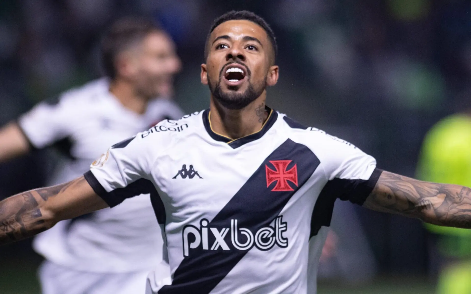 Paulinho Supera Barreiras E Se Torna Pe A Chave No Vasco Papo Na