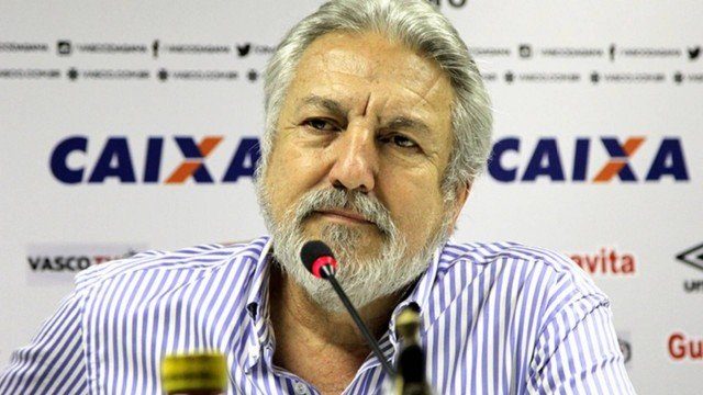 Em Portugal, José Luiz Moreira busca parceiros para socorrer situação do Vasco