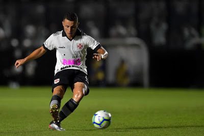 Com multa de 30 milhões de euros, Vasco e Bruno Gomes conversam sobre renovação