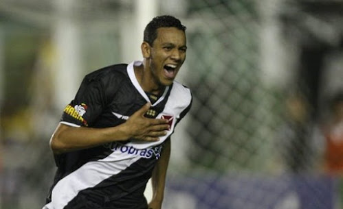 Volante Souza está perto de acertar seu retorno para a Turquia