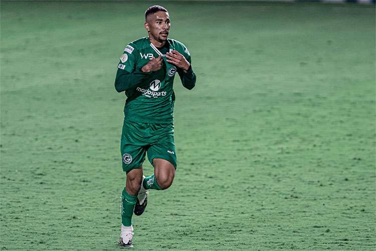 Primeiro reforço? Vasco faz consulta pelo volante Miguel Figueira, do Goiás