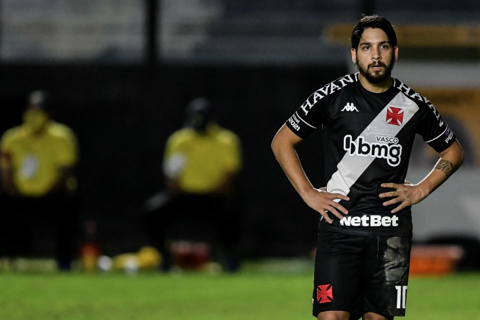 Vasco: Medel sofre amarelo e vai jogar contra o Cruzeiro - Papo na Colina -  Notícias do Vasco da Gama