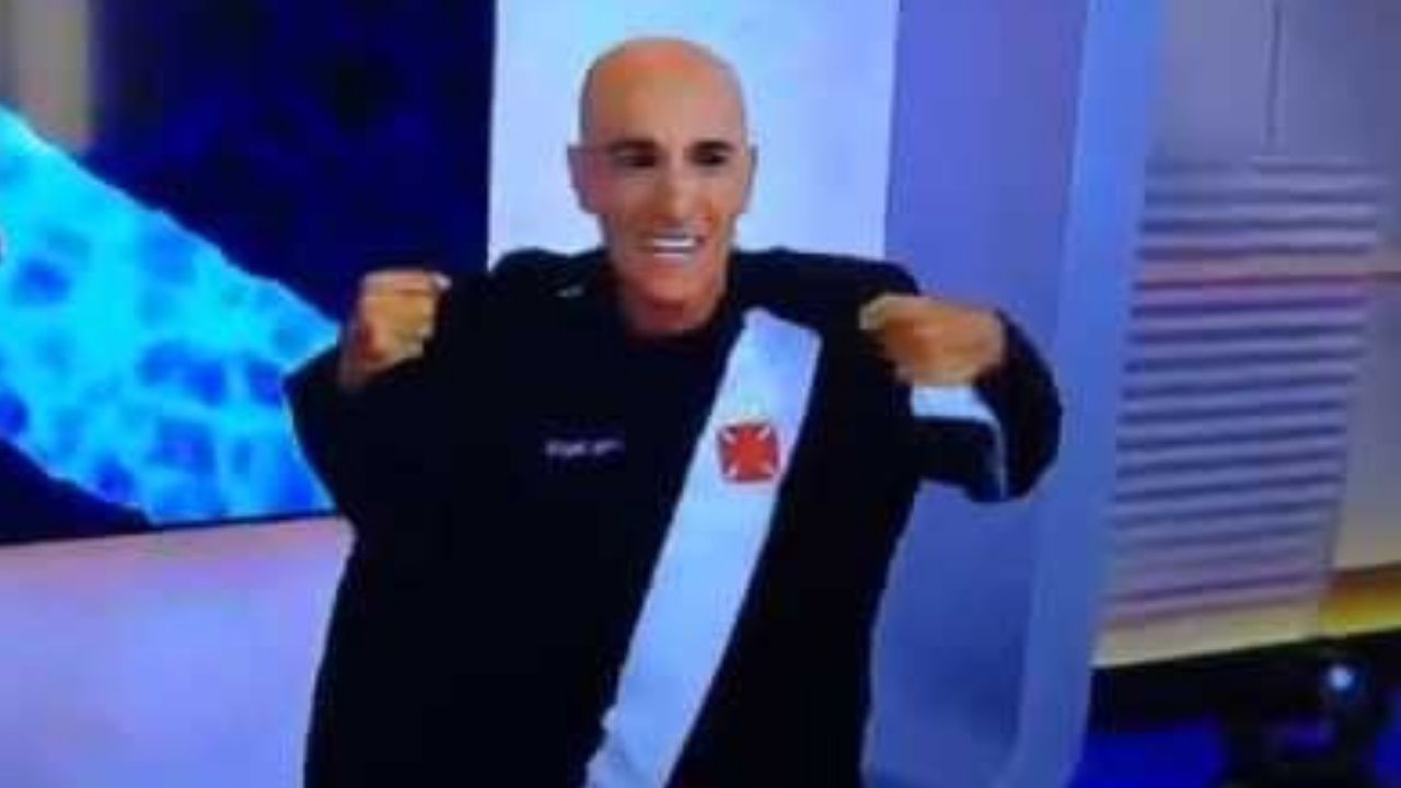 Sem tirar a camisa do Vasco para nada, Amin Khader revela tristeza por mais uma queda: ”Muito Chateado”