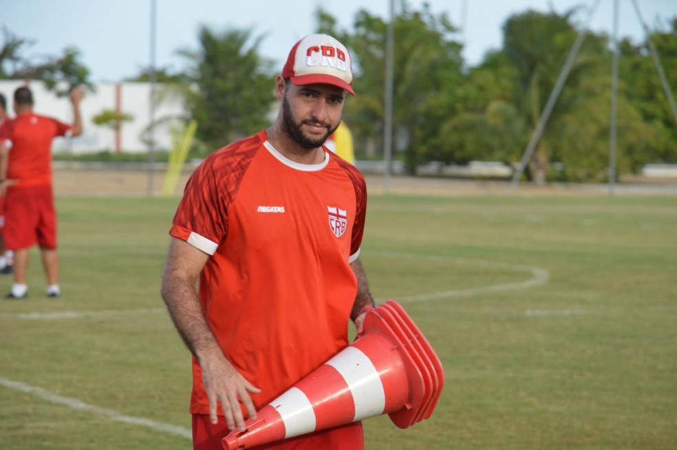 Preparador físico Thiago Melsert confirma acerto com o Vasco