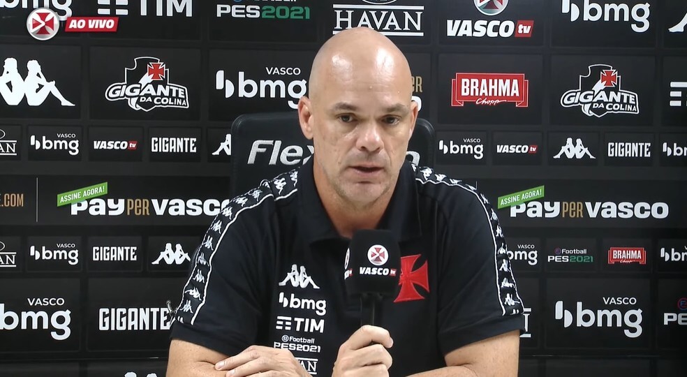Auxiliar Fábio Cortez admite partida ruim do Vasco: ”É inegável que não fizemos um bom jogo”