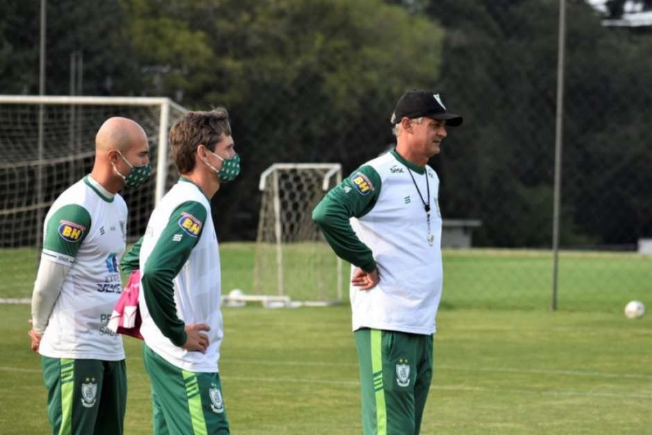 Contratação de auxiliar técnico pelo Vasco estava definida desde o acerto com Lisca