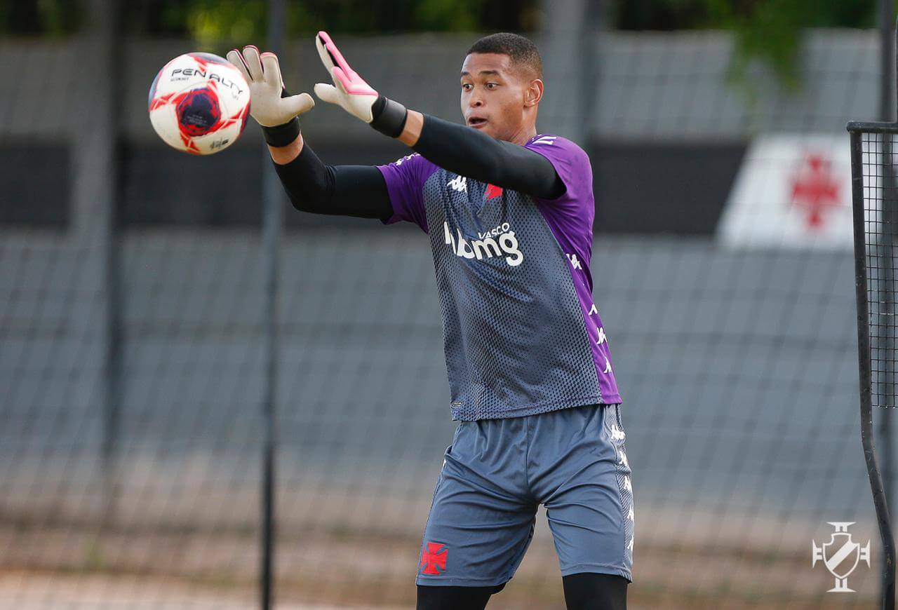 Com novidades, confira a provável escalação do Vasco contra o Londrina