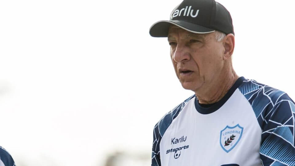 Márcio Fernandes, técnico do Londrina, fala sobre partida contra o Vasco