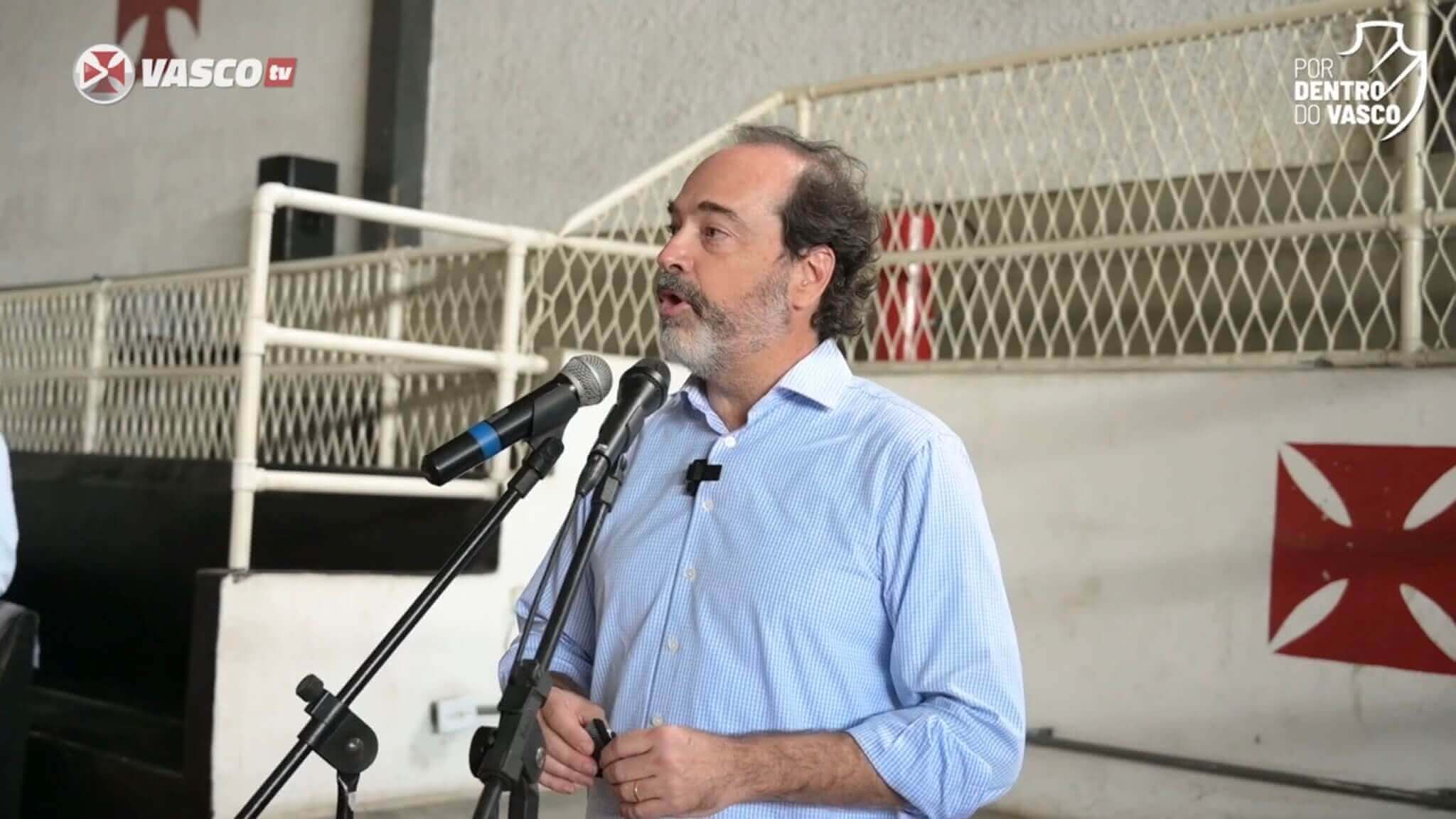 Vice Presidente Carlos Osório confirma pedido do Vasco para 50% de público nas próximas partidas em São Januário