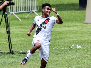 Vasco negocia saída de Marcos Dias para os Estados Unidos