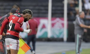 Vasco se manifesta sobre ato racista contra Gabriel Barbosa, do Flamengo