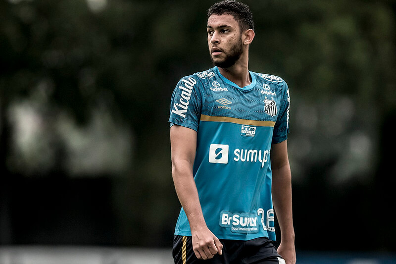 Vasco tentou a contratação do zagueiro Robson Reis, do Santos