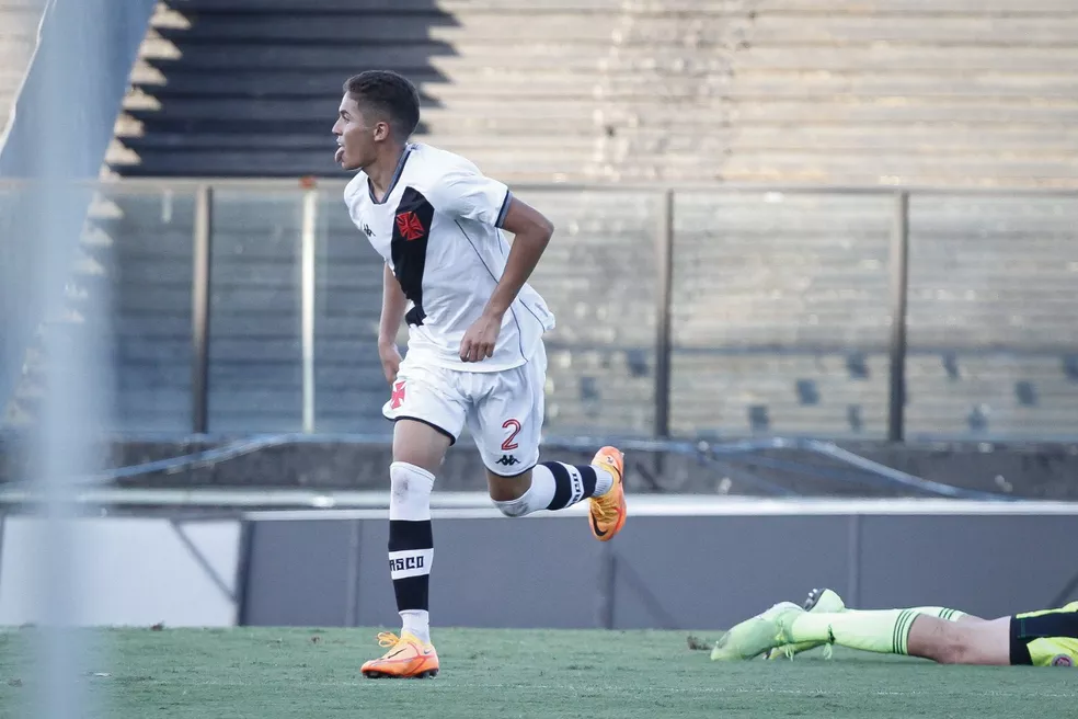 Destaque da Copa do Brasil Sub-17, Paulinho se rende ao Vasco: “Clube maravilhoso”
