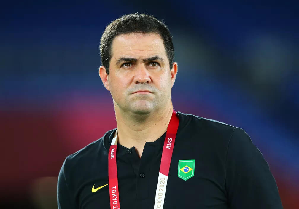 André Jardine entra no radar para ser novo treinador do Vasco