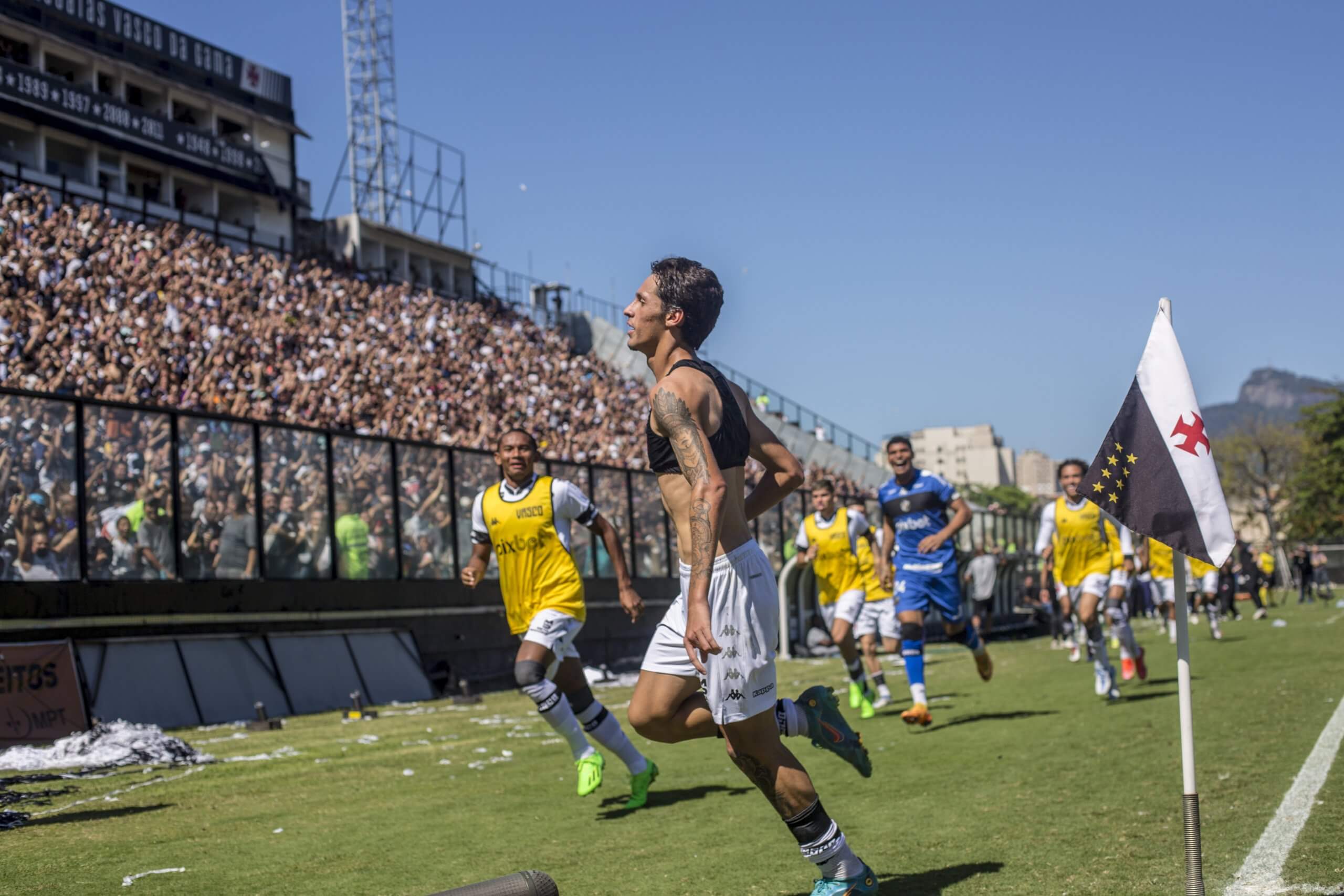 Gabriel Pec perde espaço com ascensão de Marlon Gomes