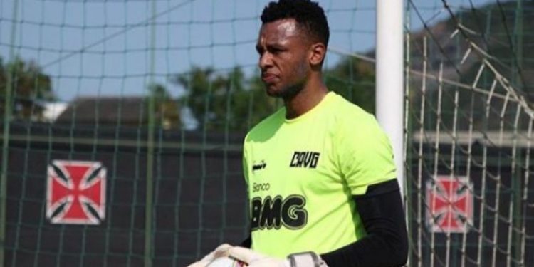 Justiça do Trabalho do Rio homologa dívida do Vasco com o goleiro Jordi