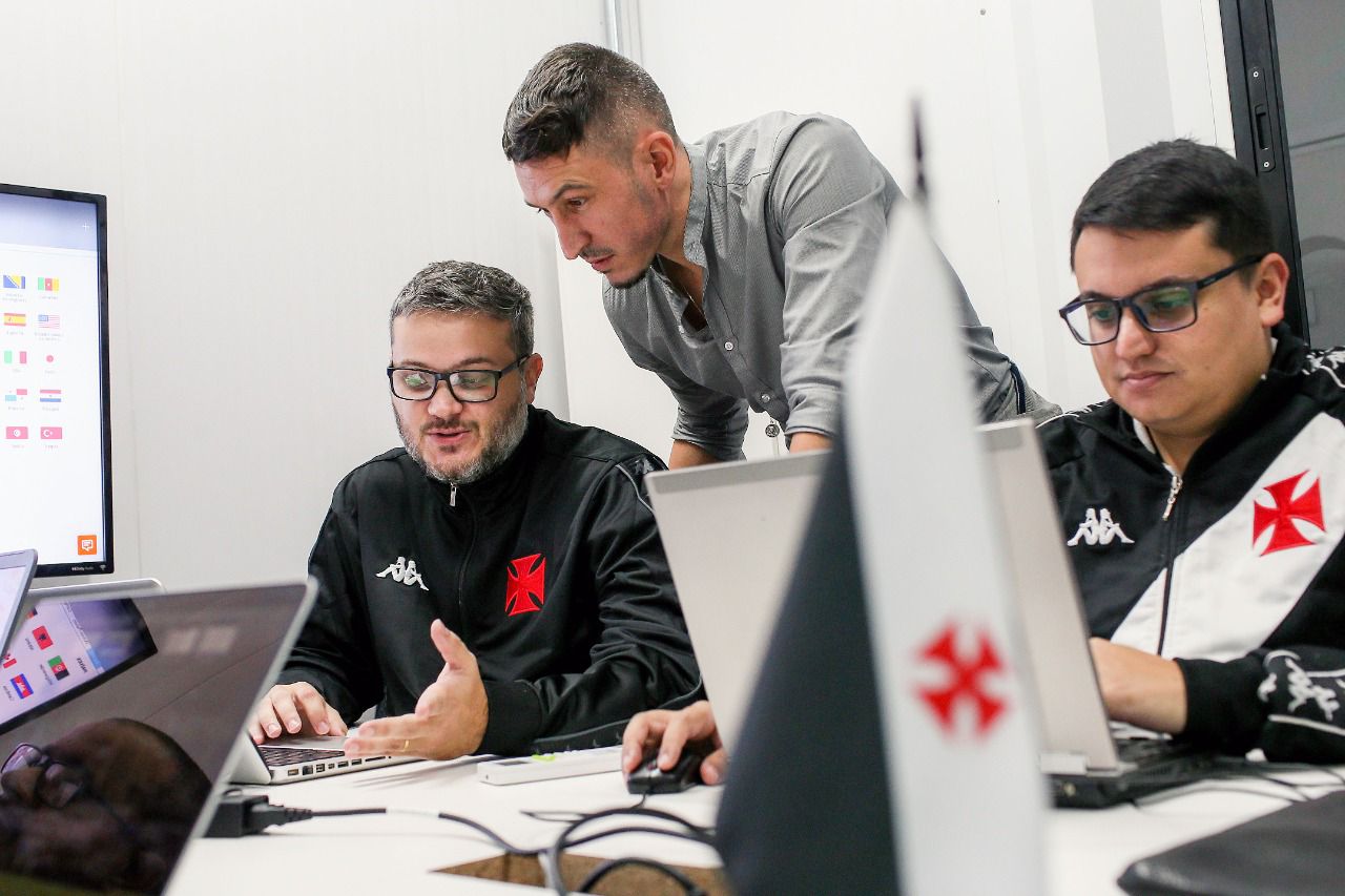 Head Scout do Genoa chega no Vasco para ajudar na estruturação do departamento de análise