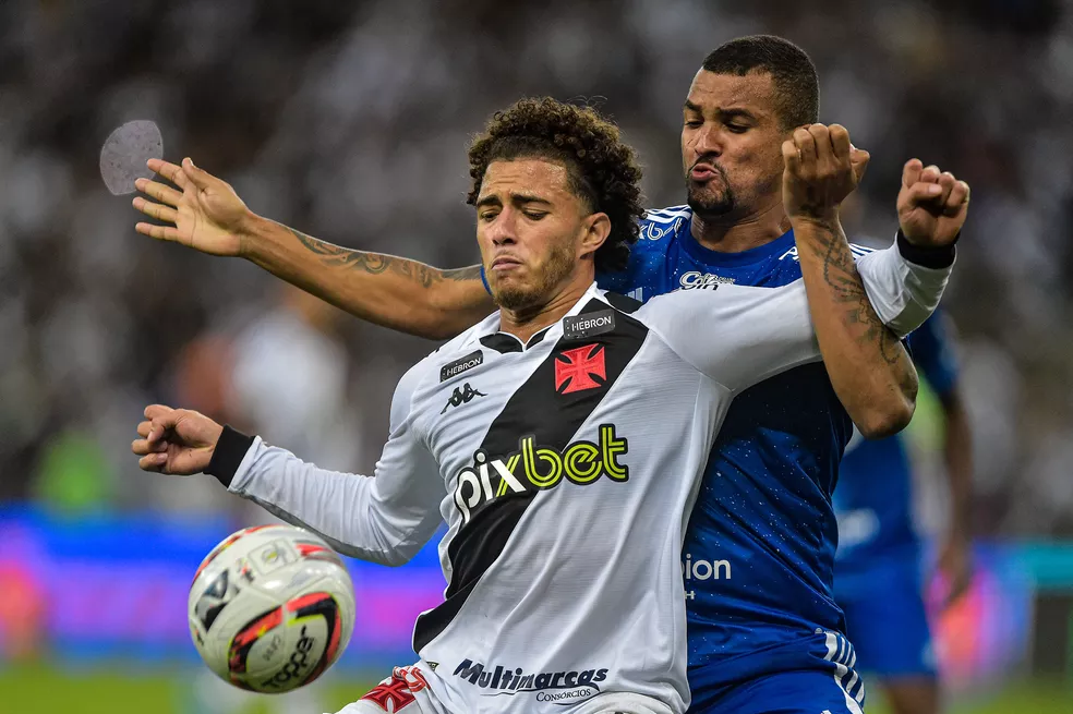 Cruzeiro terá todos os seus atletas a disposição contra o Vasco