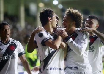 Confira as capas dos jornais no Rio de Janeiro após Vasco 3x0 Novorizontino