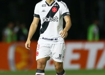 O meia do Vasco da Gama, Sarrafiore, agradeceu ao Clube pela recuperação da lesão