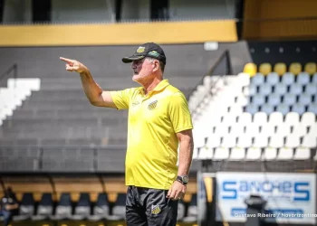O técnico do Novorizontino, Mazola Jr., falou sobre o confronto contra o Vasco