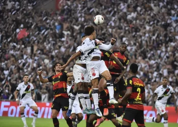 Vasco ou Sport Quem venceu mais em Recife