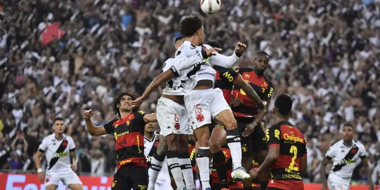 Vasco ou Sport Quem venceu mais em Recife