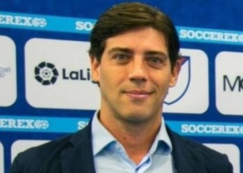 Vasco tira executivo do Flamengo e contrata mais um diretor