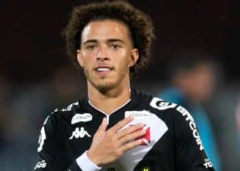 provável escalação do Vasco contra o Operário