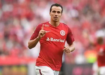 Vasco tem interesse em ídolo do Internacional que foi campeão da Libertadores