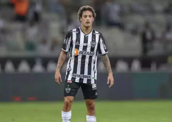 Vasco tem pontos a favor para conseguir contratar Guga, do Atlético-MG; confira