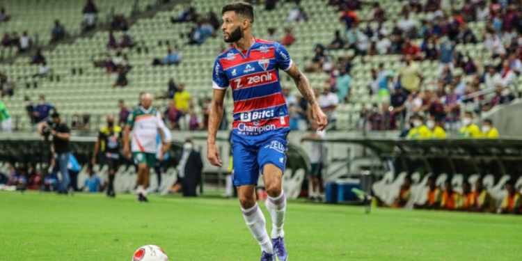 Vasco está de olho em destaque do Fortaleza