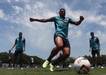 Vasco diminui baixas por lesão em 2022; saiba os atletas que mais têm entradas no DM