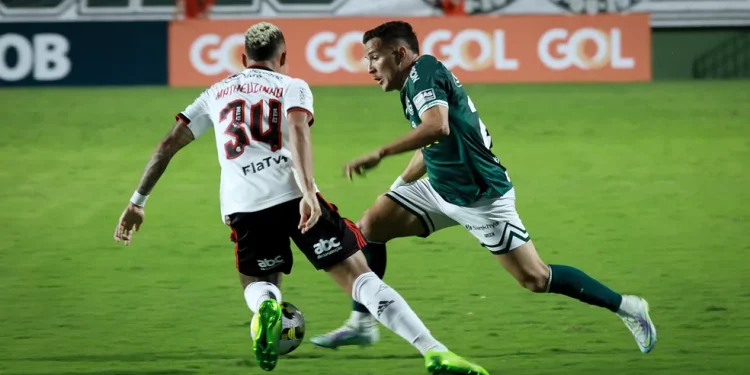 Atacantes do Goiás e do Atlético-GO são oferecidos ao Vasco