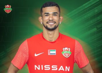 Clube Árabe impõe condição para Vasco negociar com meia