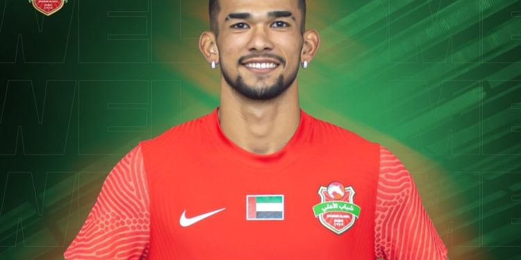 Clube Árabe impõe condição para Vasco negociar com meia