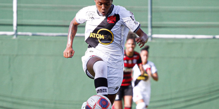 Vasco e 777 Partners definem planos para o futebol feminino