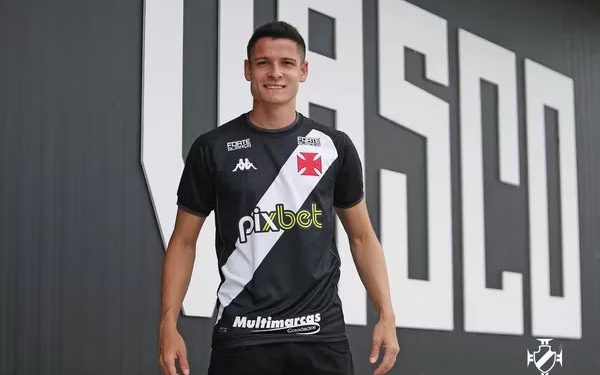 Com contrato até fim do ano que vem, volante Matheus Barbosa deve ser emprestado