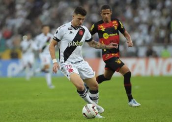 Vasco negocia prorrogação de empréstimo de jogador com o Juventude