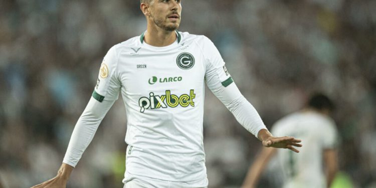 Saiba o valor que Vasco terá que pagar para ter Pedro Raul