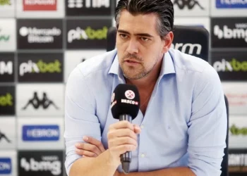 Vasco decide não renovar e três jogadores estão de saída do Clube; confira nomes