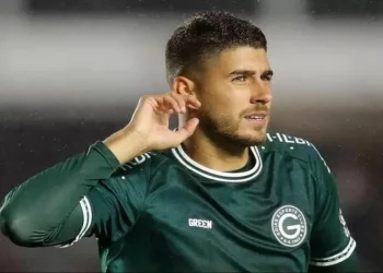 Pedro Raul quer jogar no Vasco