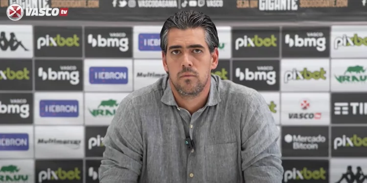 Vasco quer zagueiro do Corinthians