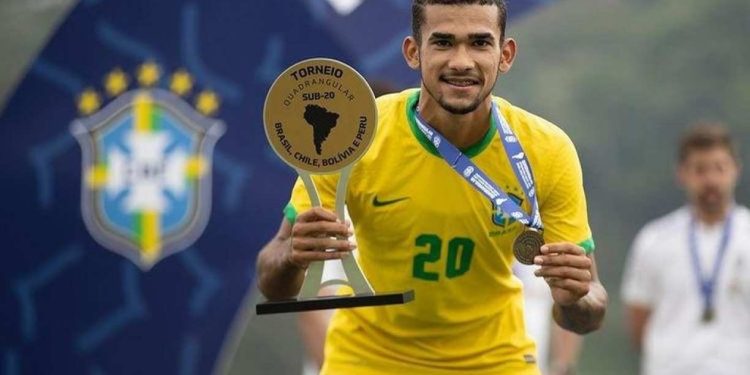 Vasco tenta contratar meia Gustavo, do Al-Ahli