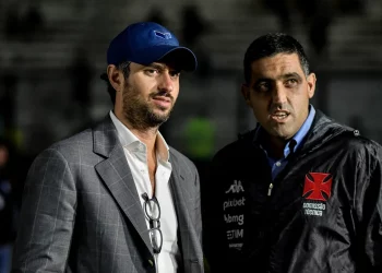 Luiz Mello fala sobre os valores de investimento, quitação de dívidas e aportes para a montagem do Vasco em 2023