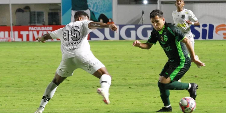 Vasco procura saber sobre situação de atacante do Goiás