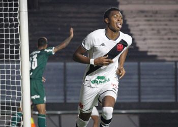 Confira o candidato a ser craque da base do Vasco na Copinha