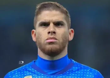 Alvo do Vasco, Cuéllar já trabalhou com Barbieri e Abel Braga